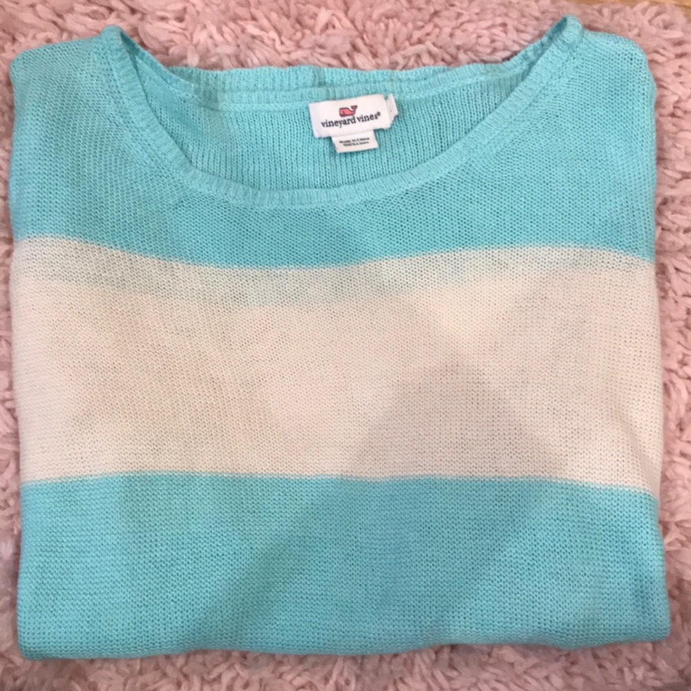 vineyard vines blue and cream striped sweater